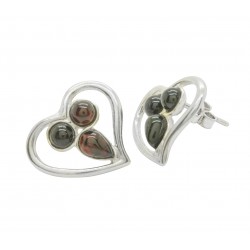 Heart shaped earrings in silver and natural amber