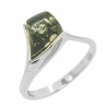 Bague en Ambre couleur verte et Argent forme triangle