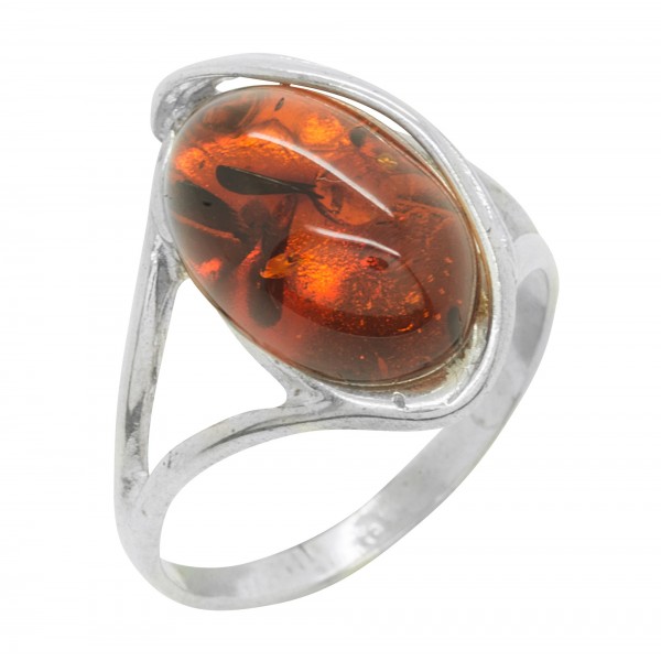 Twisted silver ring with cognac amber stone