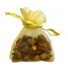 Sachet d'ambre naturel brut dans son sachet d'organza or