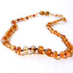 Collier en Ambre bébé jaune vert brut