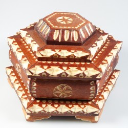 Boite à bijoux Artisanal en Bois Sculpté