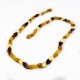 Collier d'ambre multicolore pierre losange